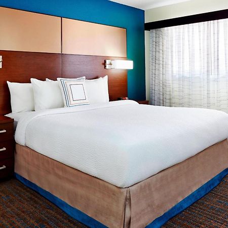 Residence Inn Houston By The Galleria Екстер'єр фото