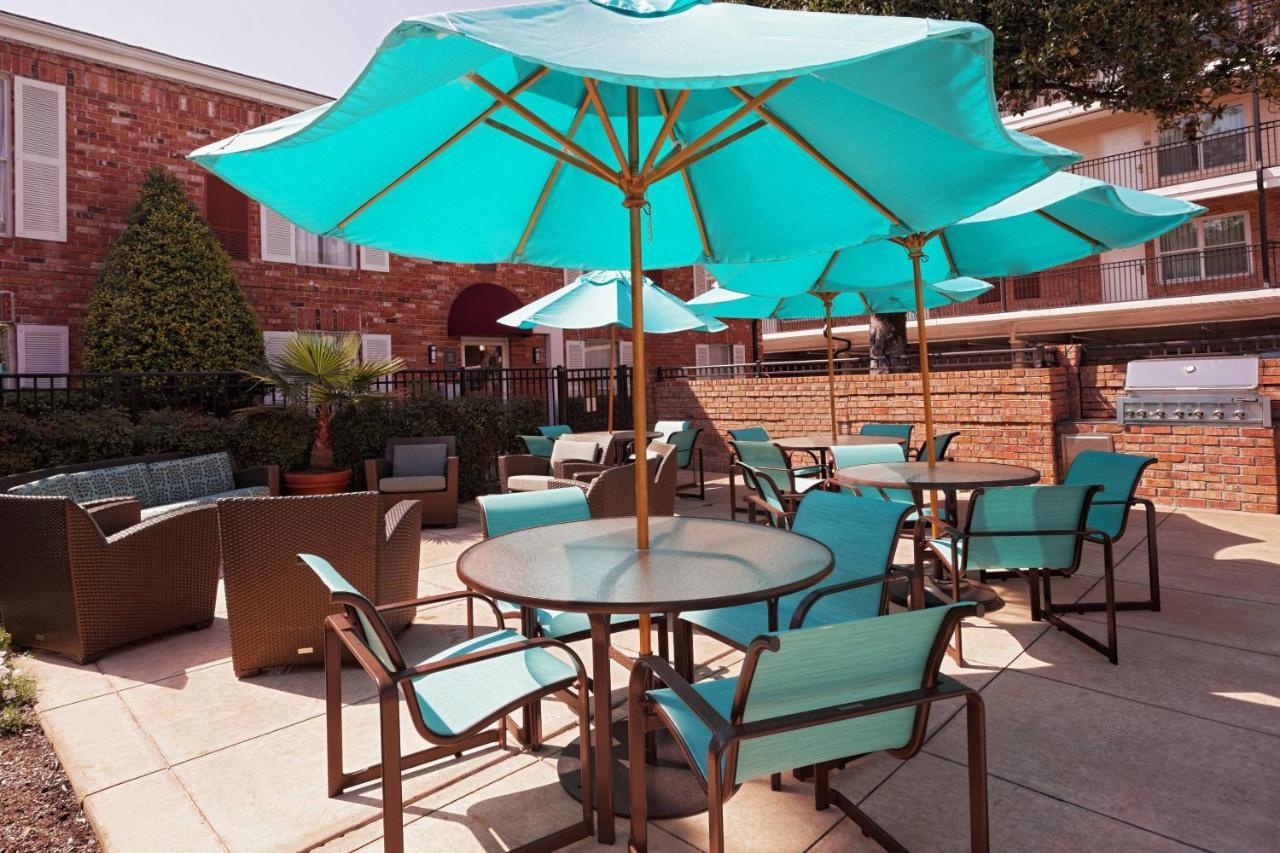 Residence Inn Houston By The Galleria Екстер'єр фото